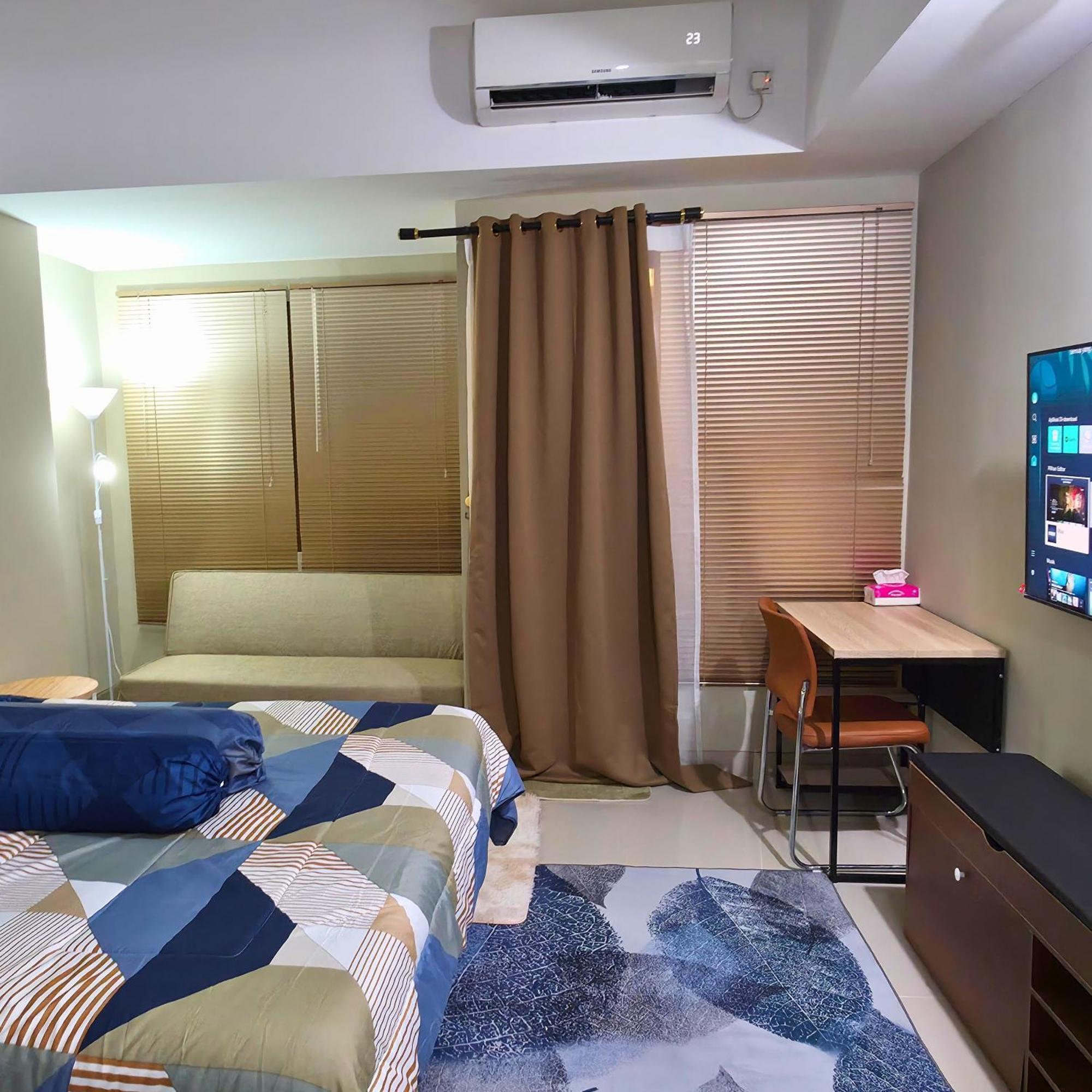 Paul's Lrt Jatibening With Swimming Pool View * Bekasi